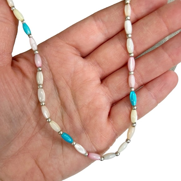 Pearlescent Tubular Acrylic Pastel Beaded Necklace and Bracelet Set - Picture 2 of 12